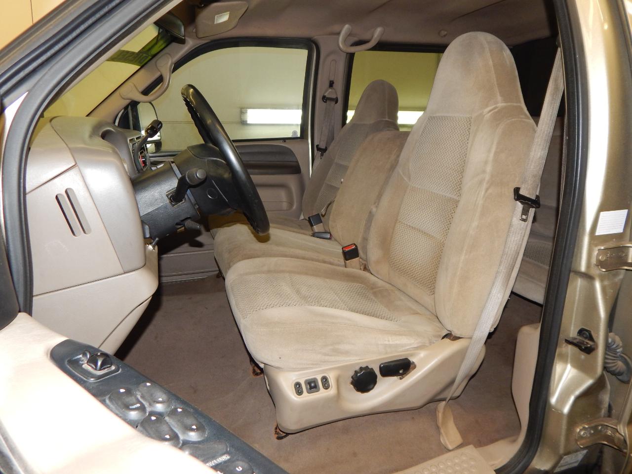 Ford Super Duty F-350 SRW Crew Cab 172" XLT 4WD 2001