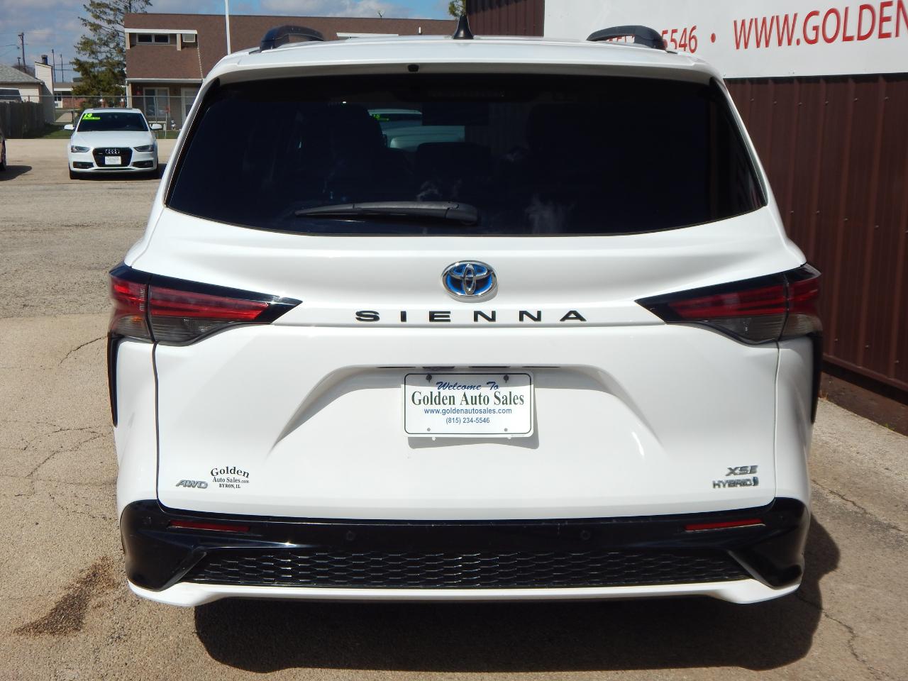 Toyota Sienna XSE AWD 7-Passenger (Natl) 2021