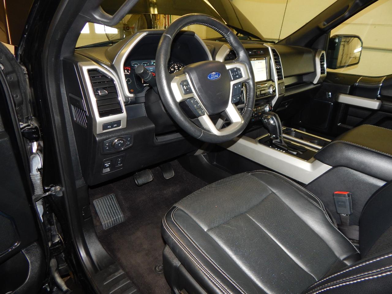 Ford F-150 Lariat 4WD SuperCrew 5.5' Box 2018