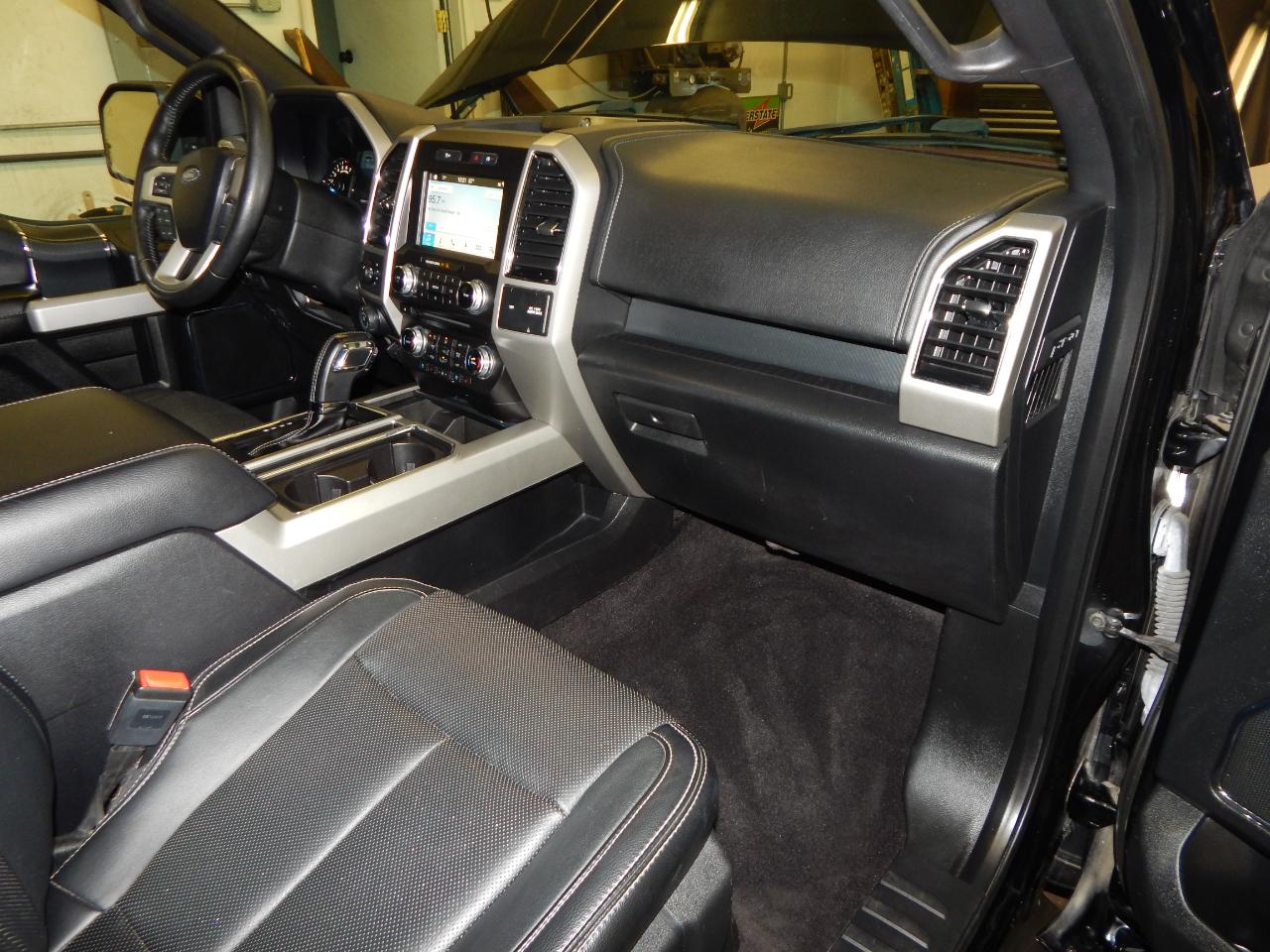 Ford F-150 Lariat 4WD SuperCrew 5.5' Box 2018