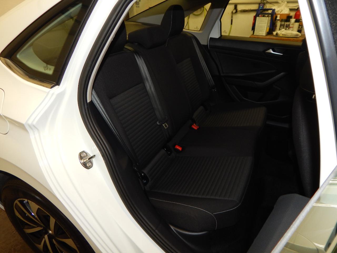 Volkswagen Jetta S Auto 2024