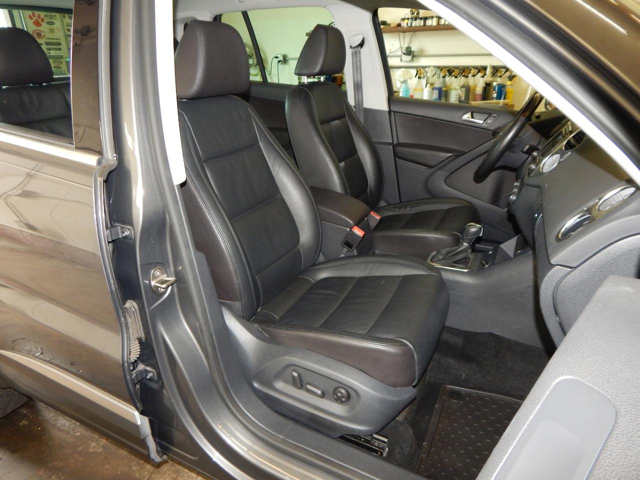 Volkswagen Tiguan 4MOTION 4dr Auto SEL 2016