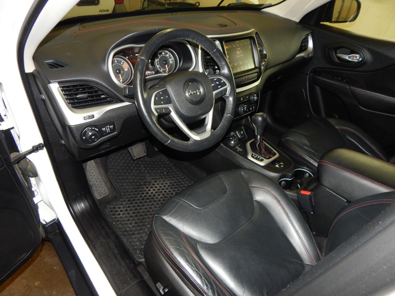 Jeep Cherokee 4WD 4dr Trailhawk 2016