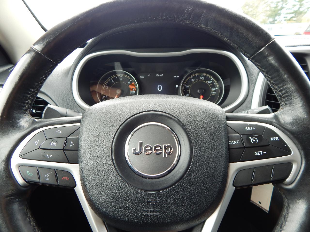 Jeep Cherokee 4WD 4dr Trailhawk 2016