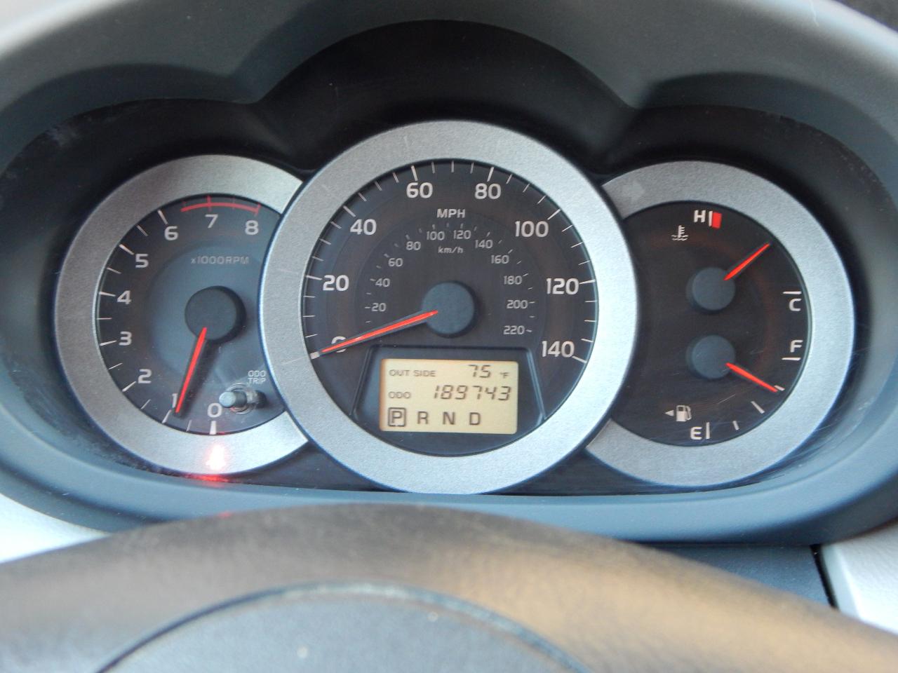 Toyota RAV4 4WD 4dr 4-cyl (Natl) 2007