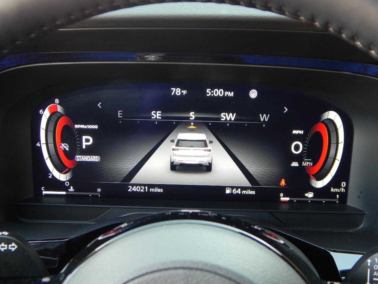 Nissan Pathfinder Platinum 2WD 2024