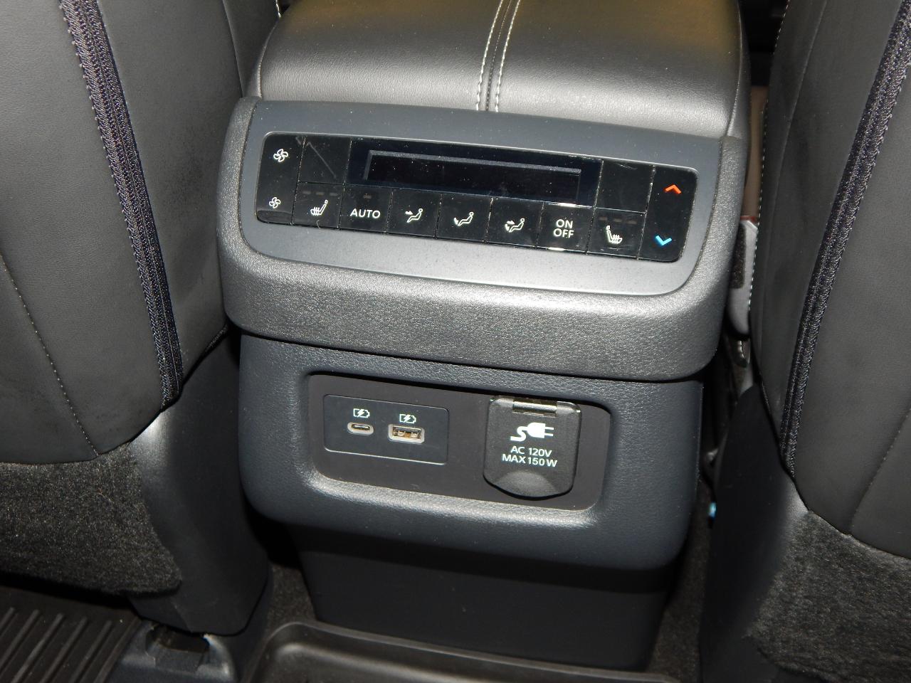 Nissan Pathfinder Platinum 2WD 2024