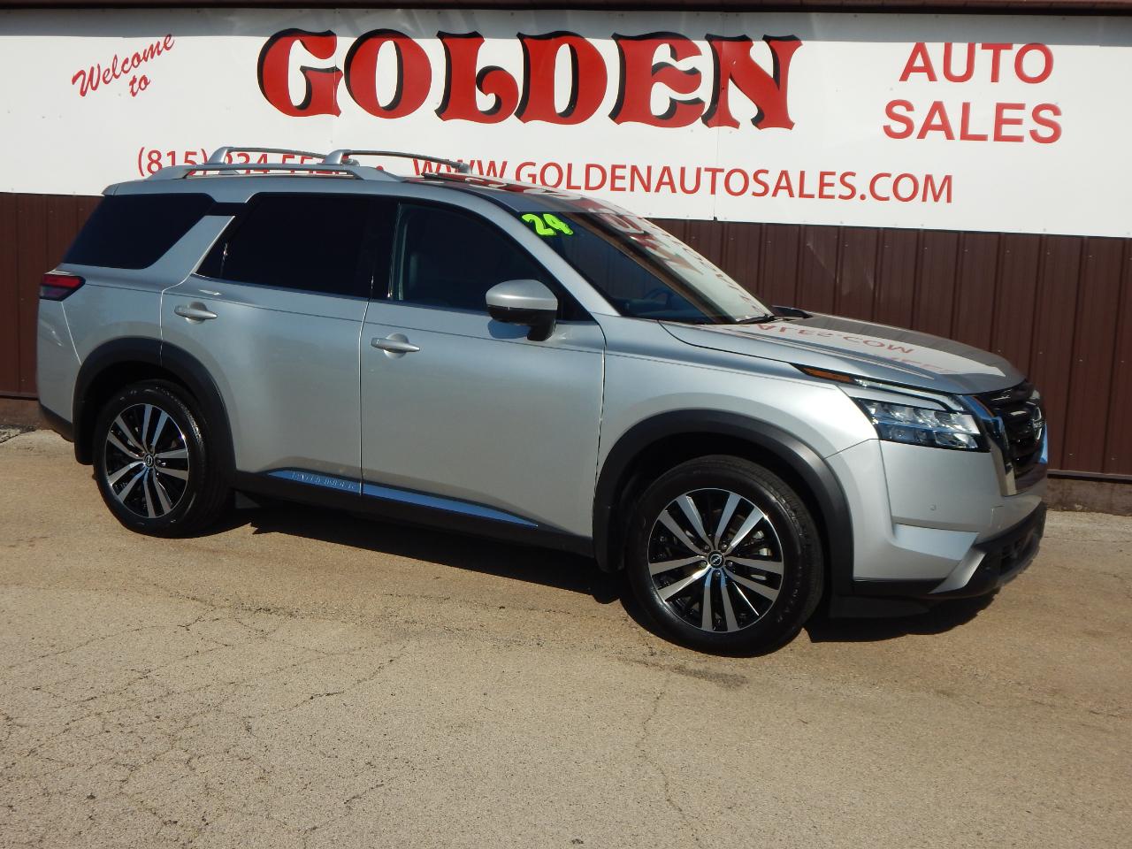 Nissan Pathfinder Platinum 2WD 2024