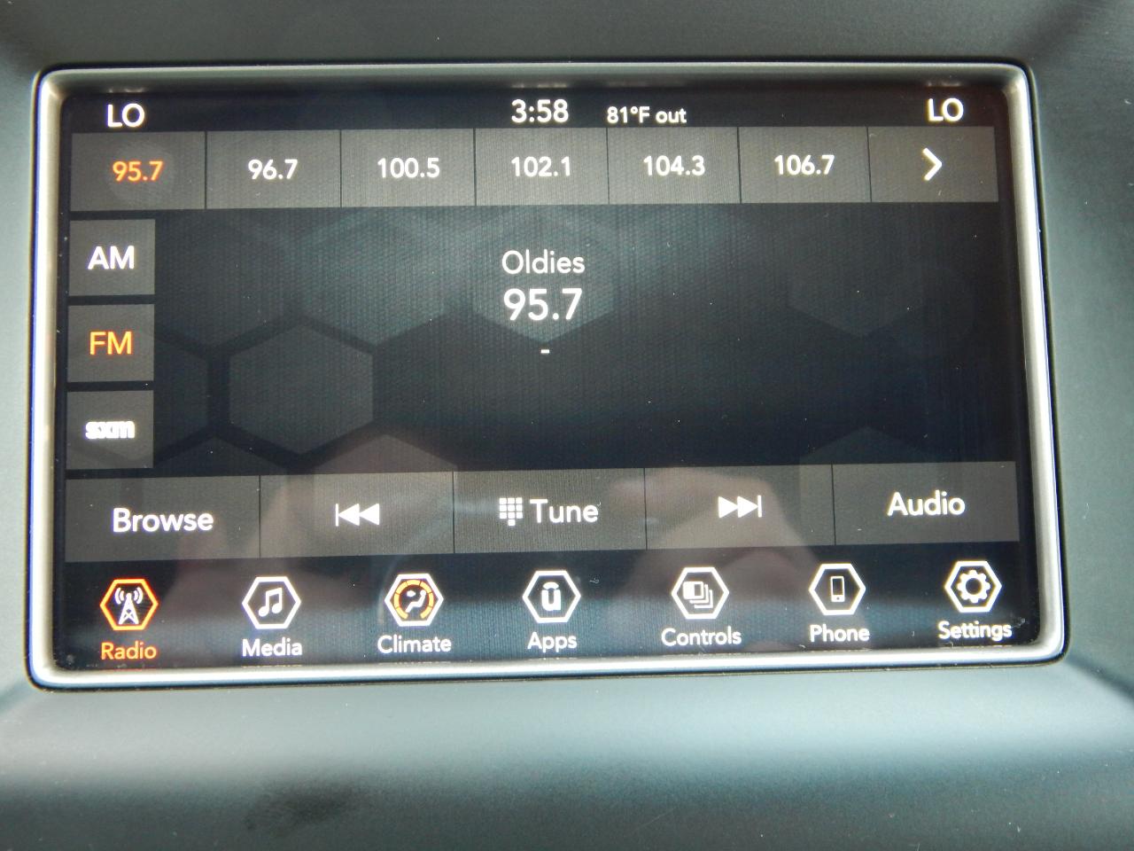 Jeep Grand Cherokee Laredo E 4x4 2021