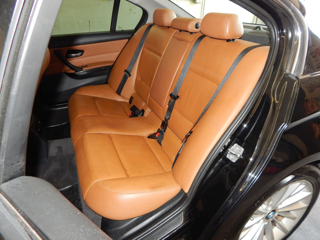 BMW 3 Series 4dr Sdn 335i xDrive AWD 2011