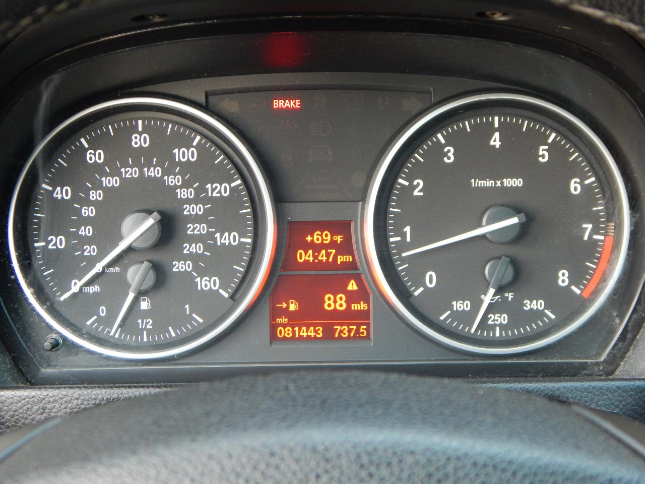 BMW 3 Series 4dr Sdn 335i xDrive AWD 2011