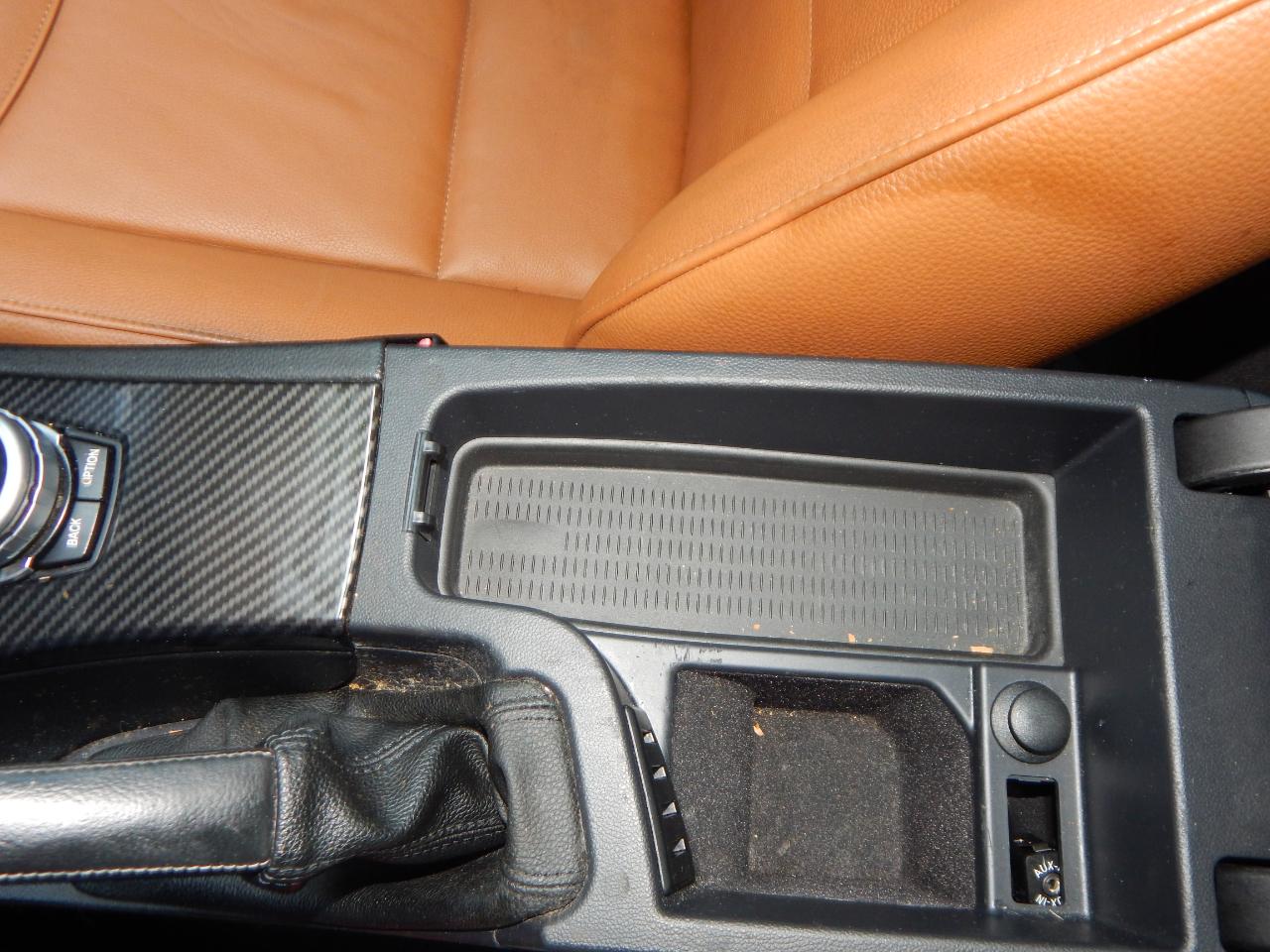 BMW 3 Series 4dr Sdn 335i xDrive AWD 2011