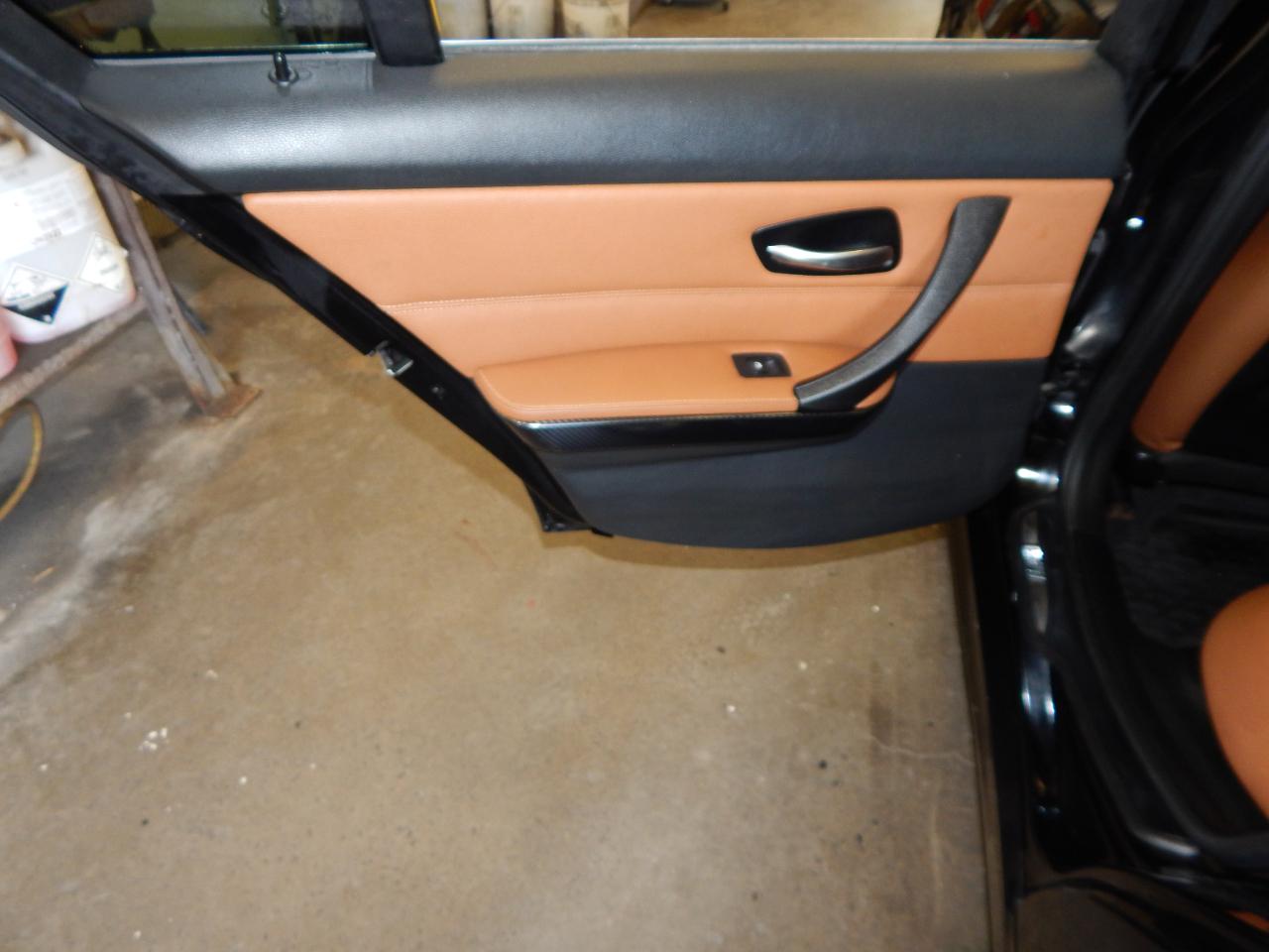 BMW 3 Series 4dr Sdn 335i xDrive AWD 2011