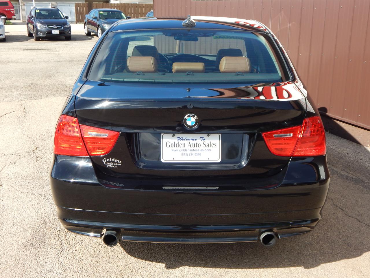 BMW 3 Series 4dr Sdn 335i xDrive AWD 2011