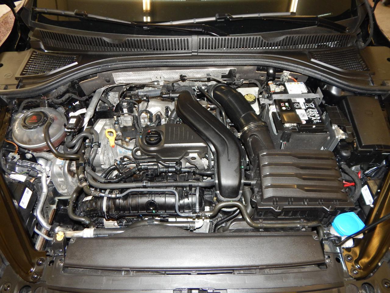 Volkswagen Jetta SE Auto 2024