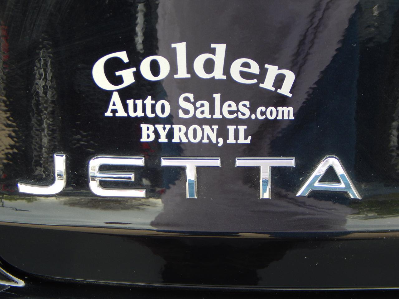 Volkswagen Jetta SE Auto 2024
