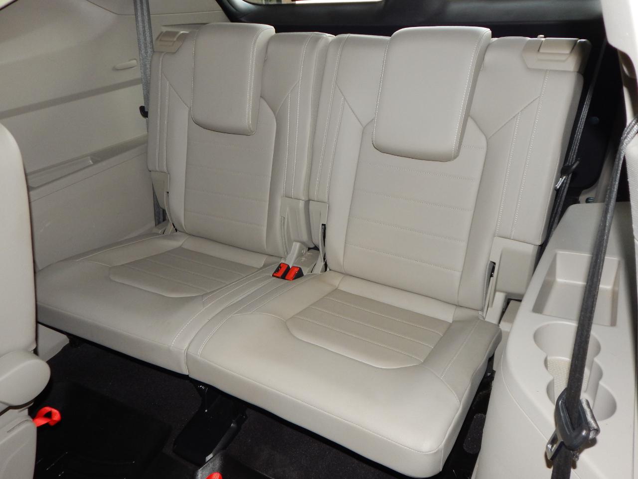 Volkswagen Atlas 2021.5 3.6L V6 SEL Premium R-Line 4MOTION 2021
