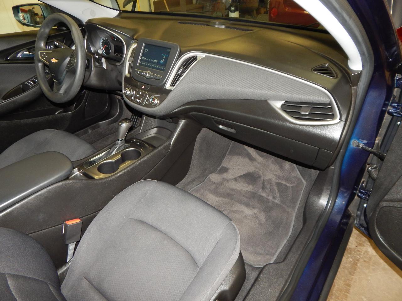 Chevrolet Malibu 4dr Sdn LS w/1LS 2016