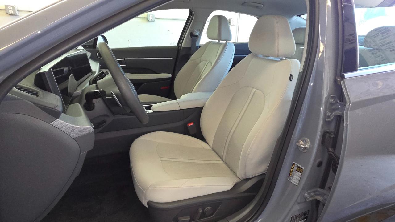 Hyundai Sonata SEL FWD 2025