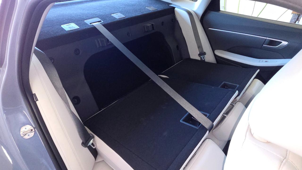 Hyundai Sonata SEL FWD 2025