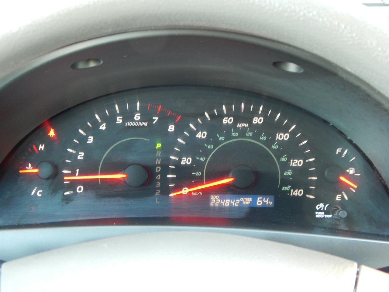 Toyota Camry 4dr Sdn I4 Auto LE (Natl) 2008