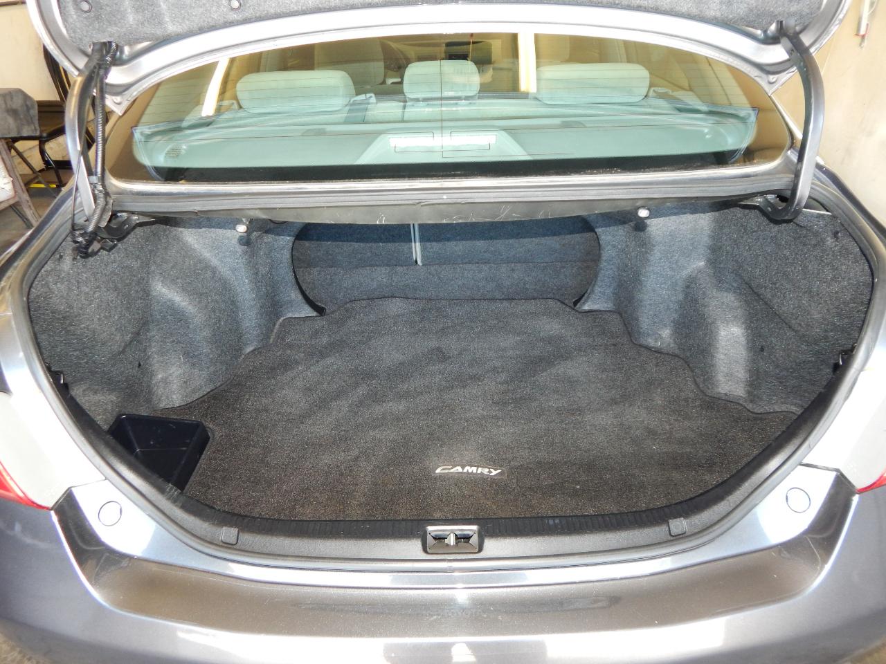 Toyota Camry 4dr Sdn I4 Auto LE (Natl) 2008