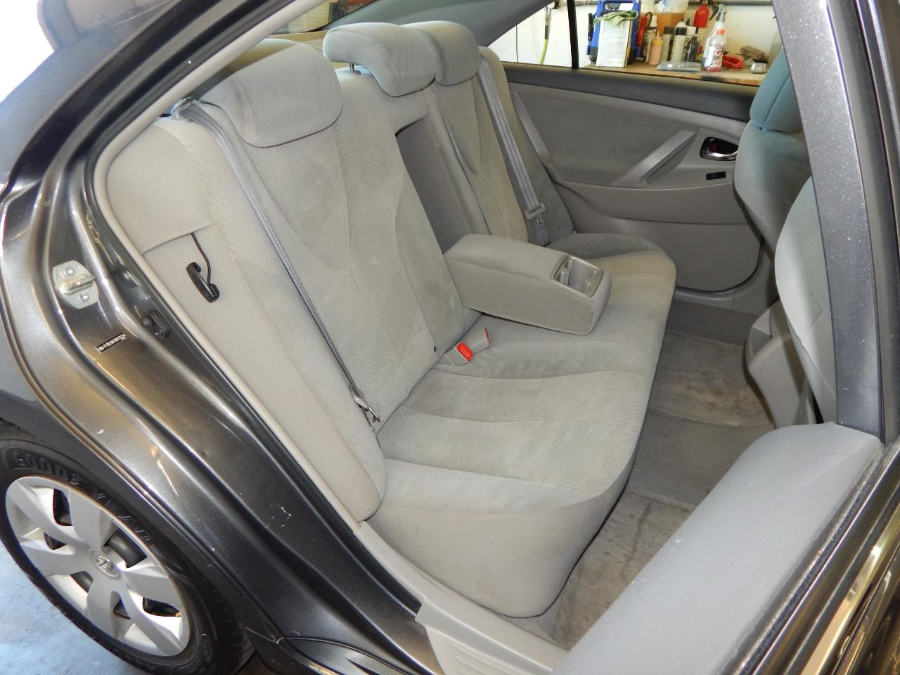 Toyota Camry 4dr Sdn I4 Auto LE (Natl) 2008