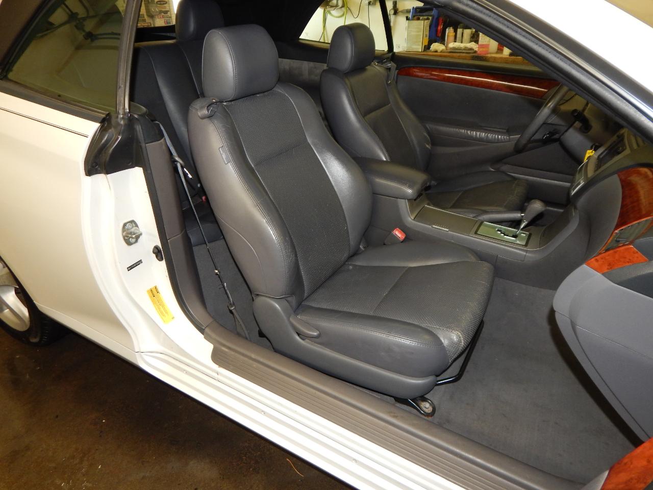 Toyota Camry Solara 2dr Conv SLE V6 Auto (Natl) 2006