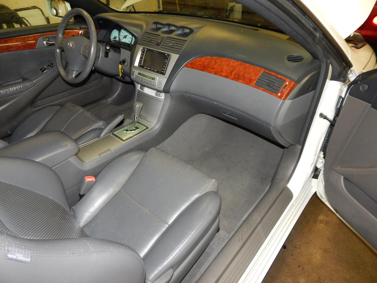 Toyota Camry Solara 2dr Conv SLE V6 Auto (Natl) 2006