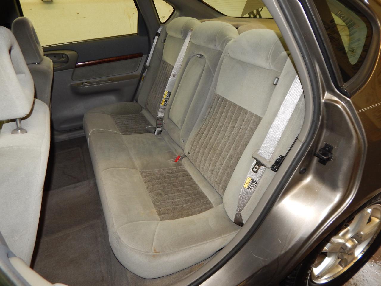 Chevrolet Impala 4dr Sdn LS 2003