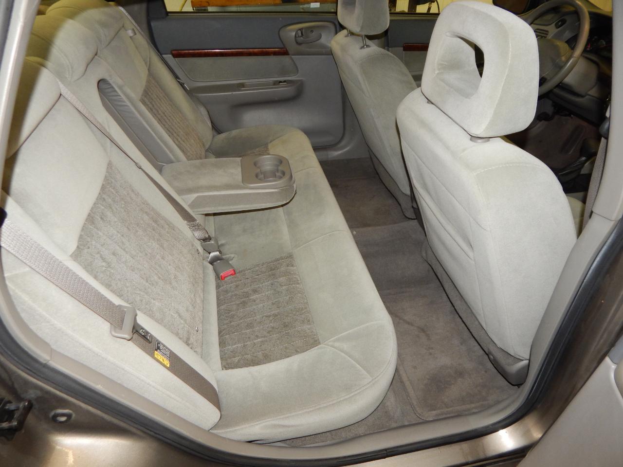 Chevrolet Impala 4dr Sdn LS 2003