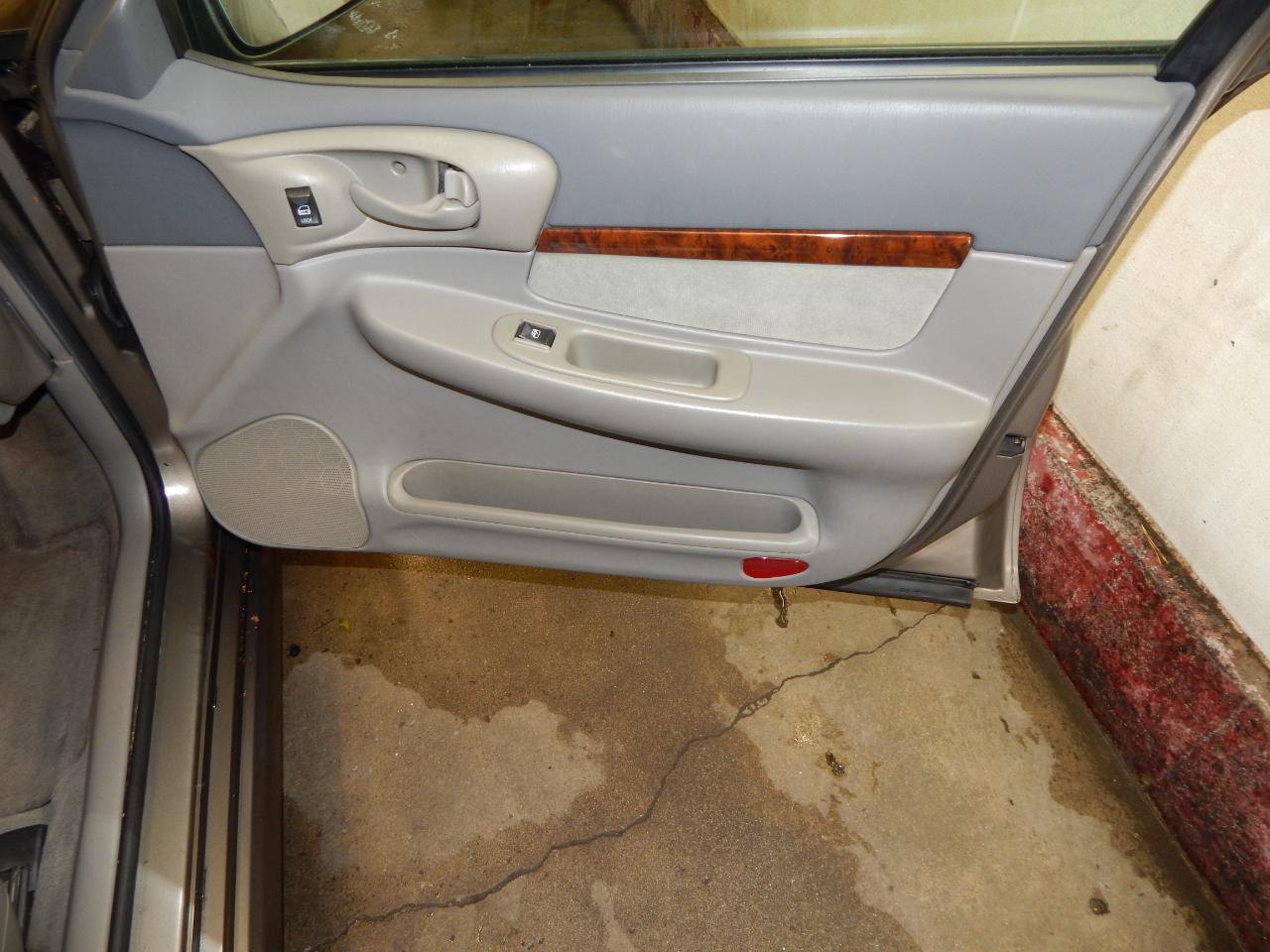 Chevrolet Impala 4dr Sdn LS 2003