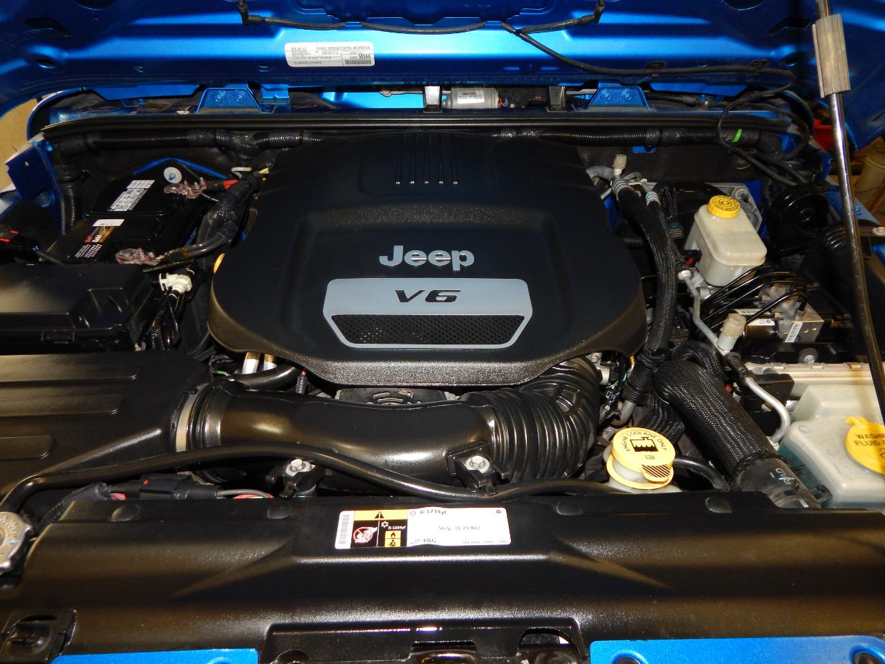 Jeep Wrangler Unlimited 4WD 4dr Sport 2016