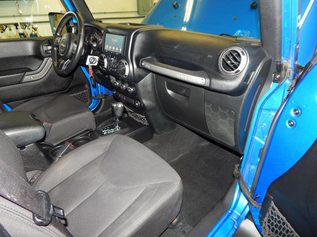 Jeep Wrangler Unlimited 4WD 4dr Sport 2016