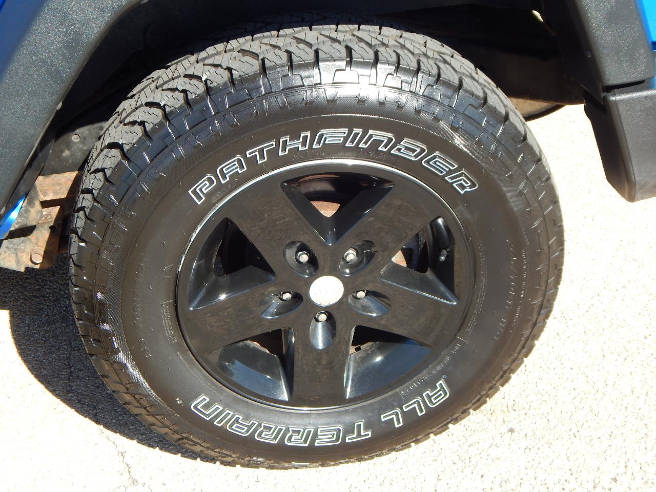 Jeep Wrangler Unlimited 4WD 4dr Sport 2016