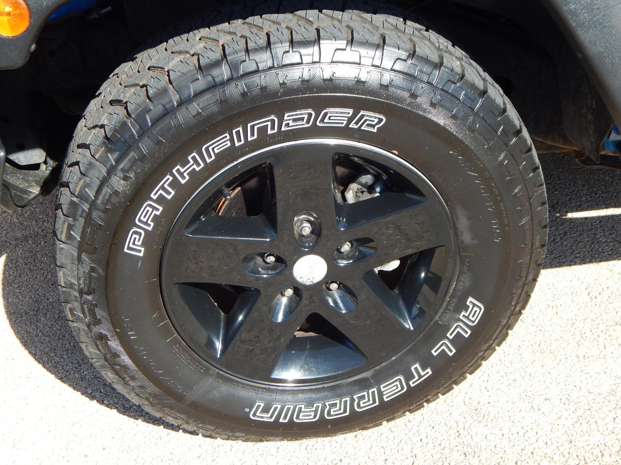 Jeep Wrangler Unlimited 4WD 4dr Sport 2016
