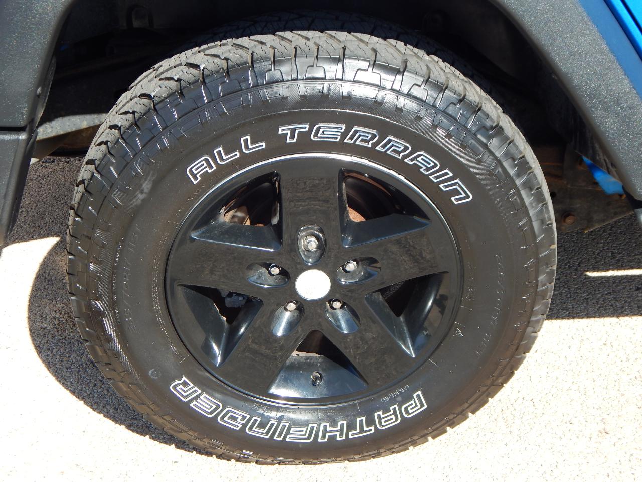 Jeep Wrangler Unlimited 4WD 4dr Sport 2016