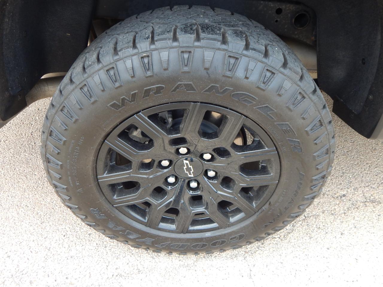 Chevrolet Colorado 4WD Crew Cab Trail Boss 2023