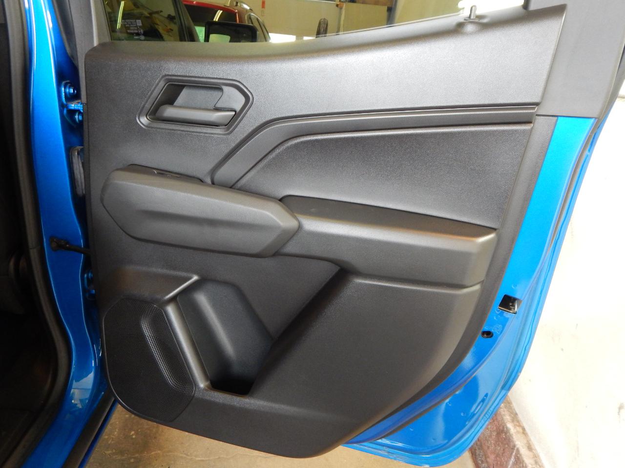 Chevrolet Colorado 4WD Crew Cab Trail Boss 2023