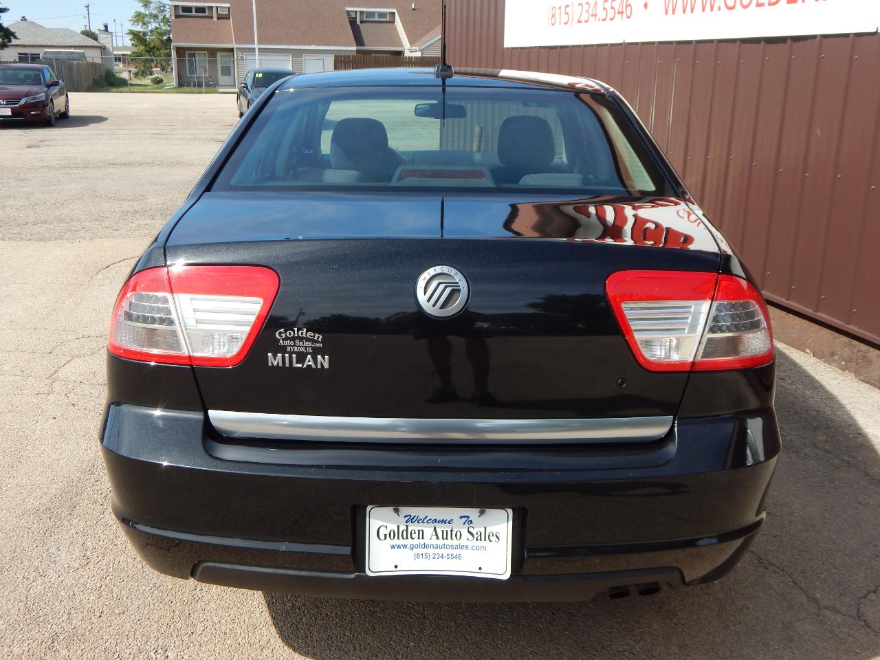 Mercury Milan 4dr Sdn I4 FWD 2009