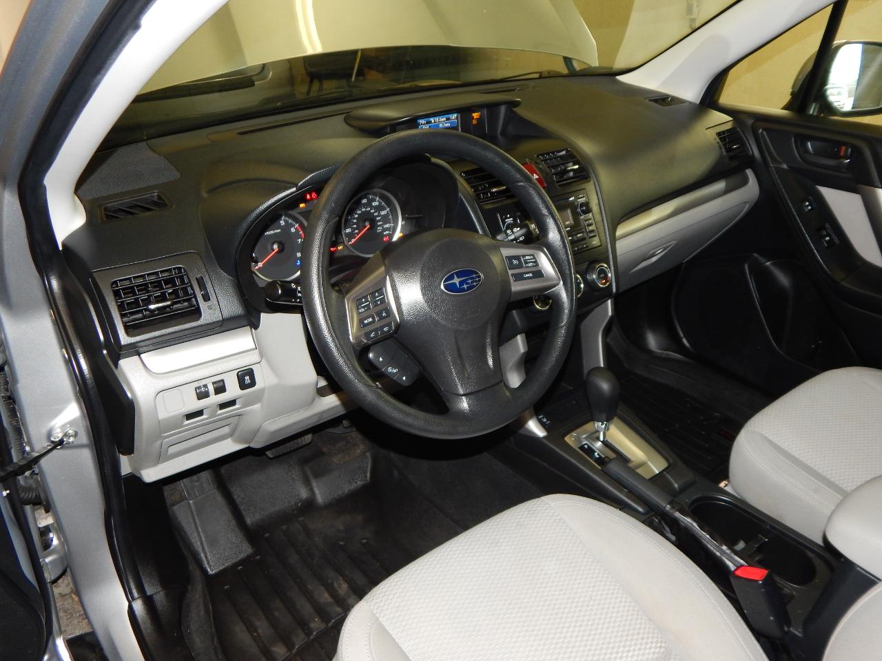 Subaru Forester 4dr CVT 2.5i Premium PZEV 2015