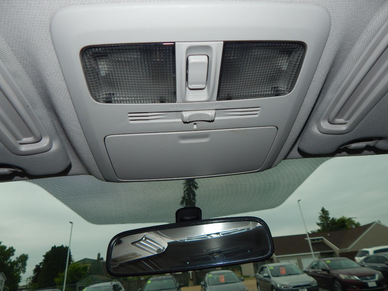 Subaru Forester 4dr CVT 2.5i Premium PZEV 2015
