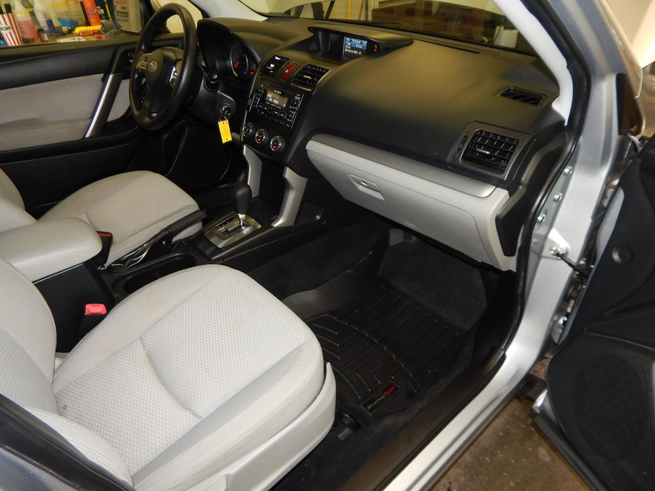 Subaru Forester 4dr CVT 2.5i Premium PZEV 2015