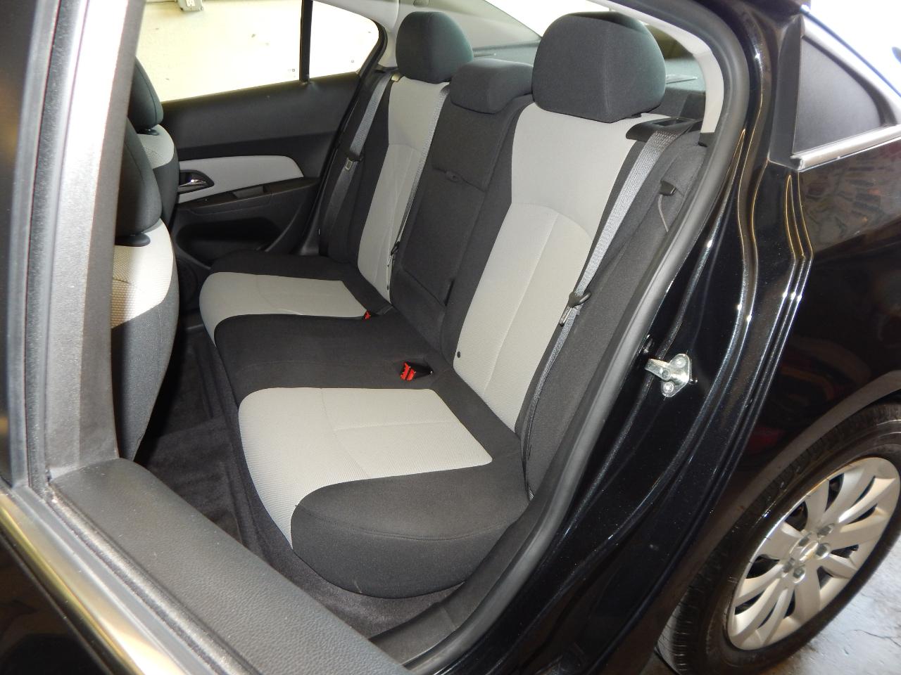 Chevrolet Cruze  2011