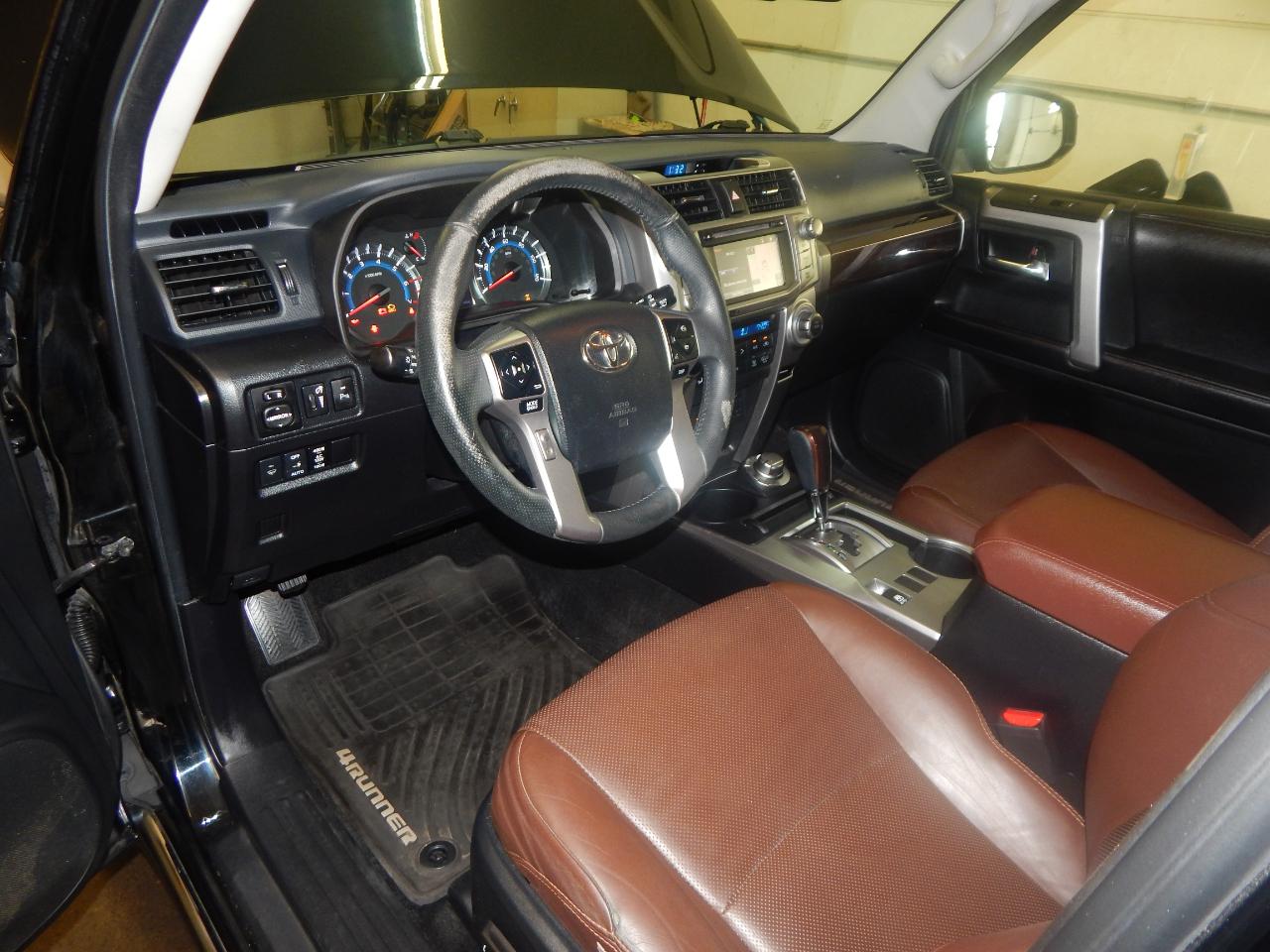 Toyota 4Runner 4WD 4dr V6 Limited (Natl) 2016