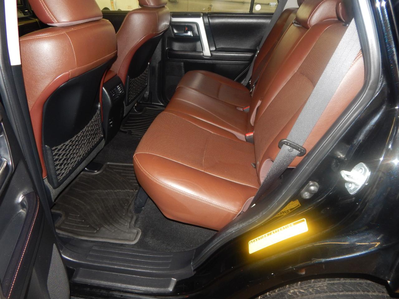 Toyota 4Runner 4WD 4dr V6 Limited (Natl) 2016
