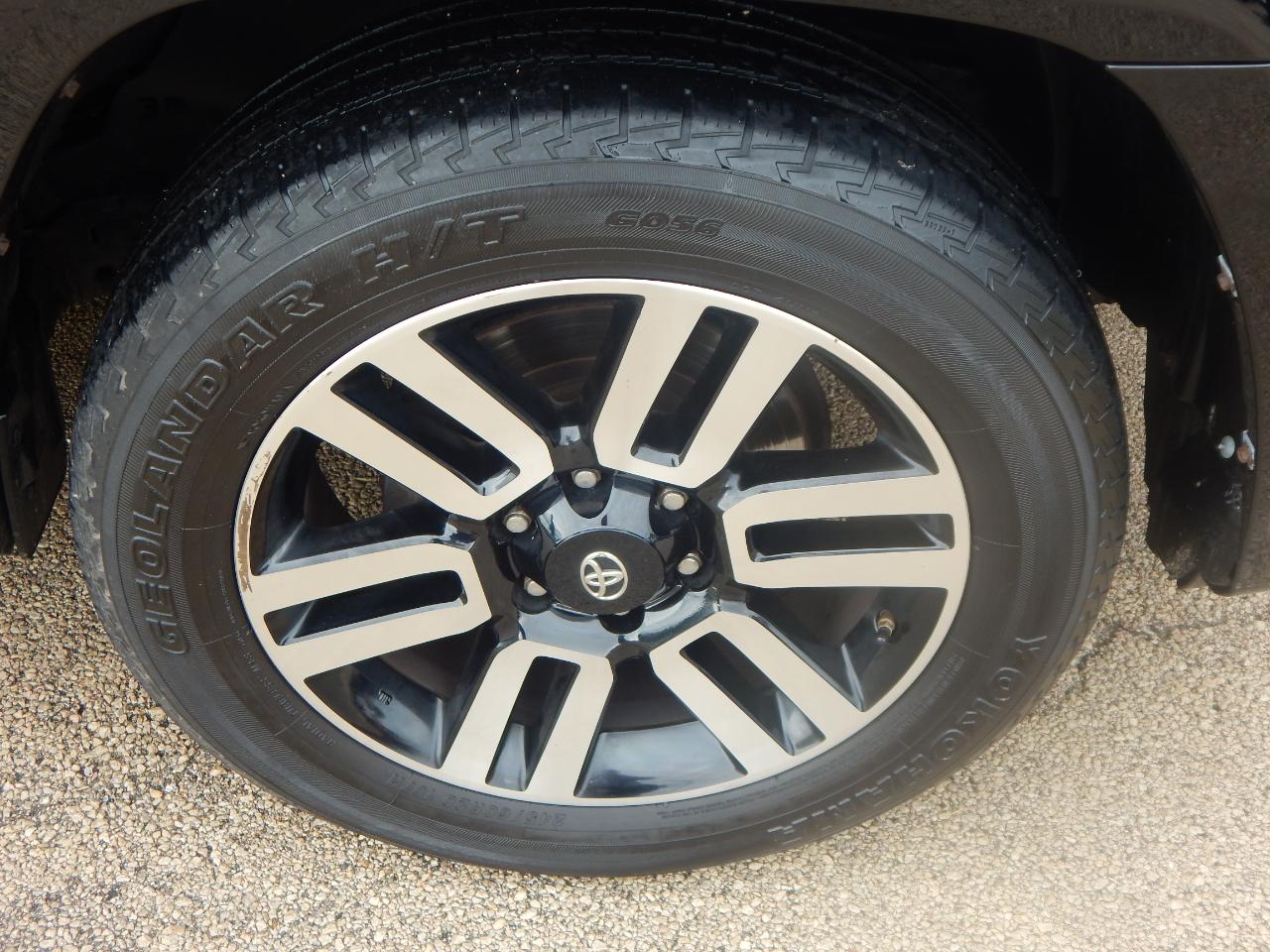 Toyota 4Runner 4WD 4dr V6 Limited (Natl) 2016