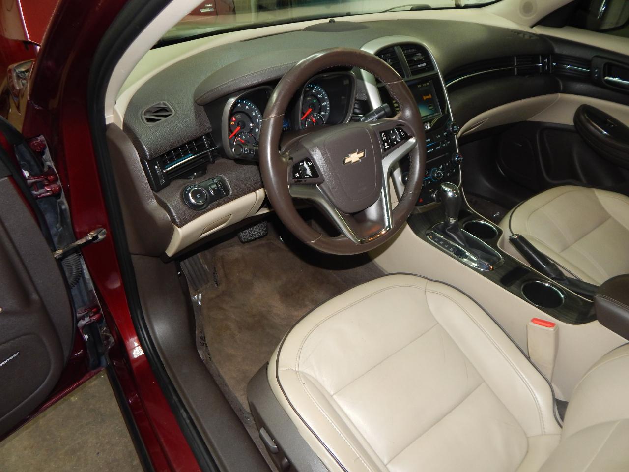 Chevrolet Malibu 4dr Sdn LT w/2LT 2015