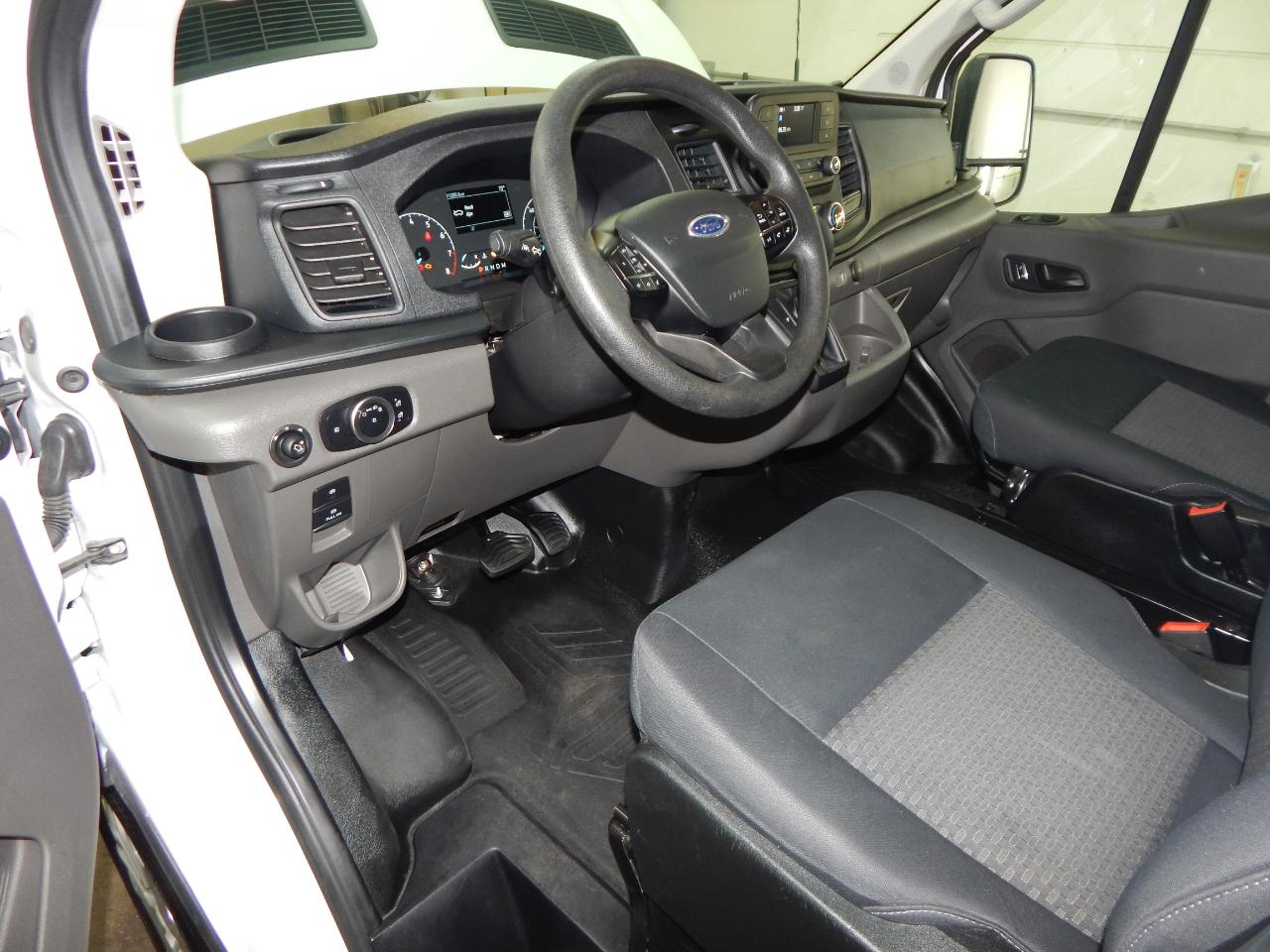Ford Transit Cargo Van T-250 148" Low Rf 9070 GVWR RWD 2025