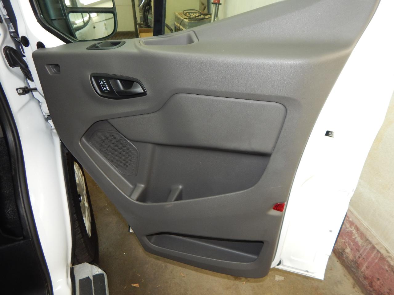 Ford Transit Cargo Van T-250 148" Low Rf 9070 GVWR RWD 2025